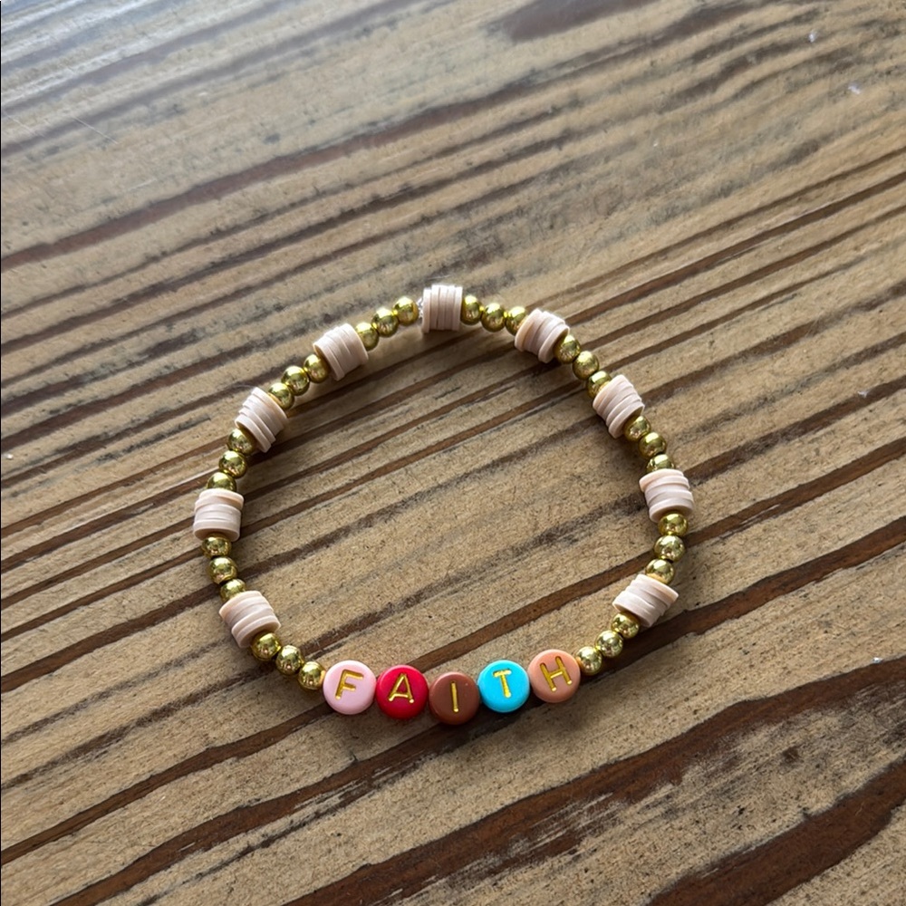 “Faith” beaded bracelet